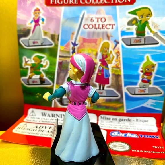 LEGEND OF ZELDA PHANTOM HOURGLASS COLLECTIBLE FIGURE NWOT GACHA TOMY 2012 TOY 3” - Picture 6 of 10